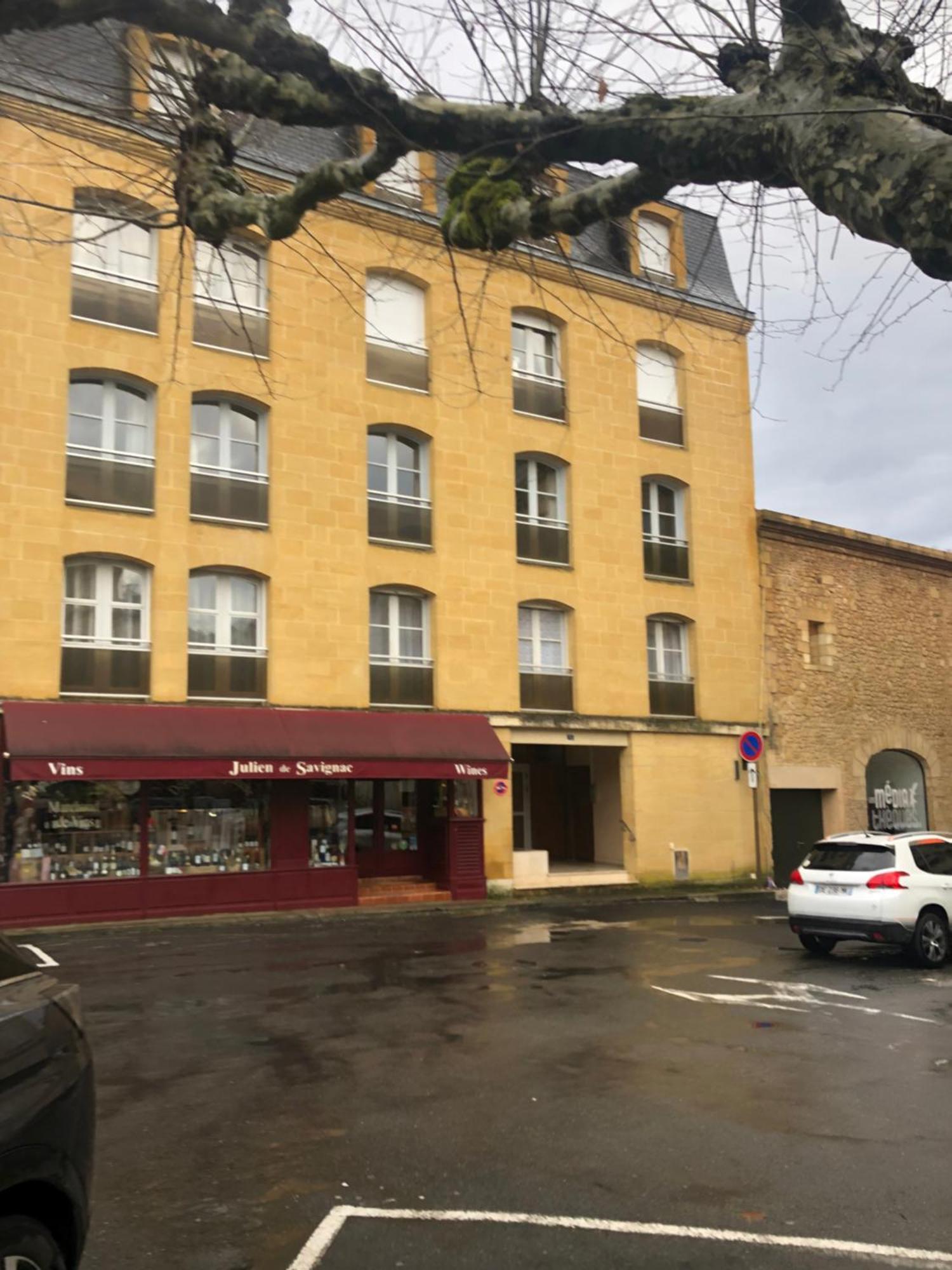 Superbe Appartement 132M2, Classe 5 Etoiles, Sarlat Centre Exterior foto
